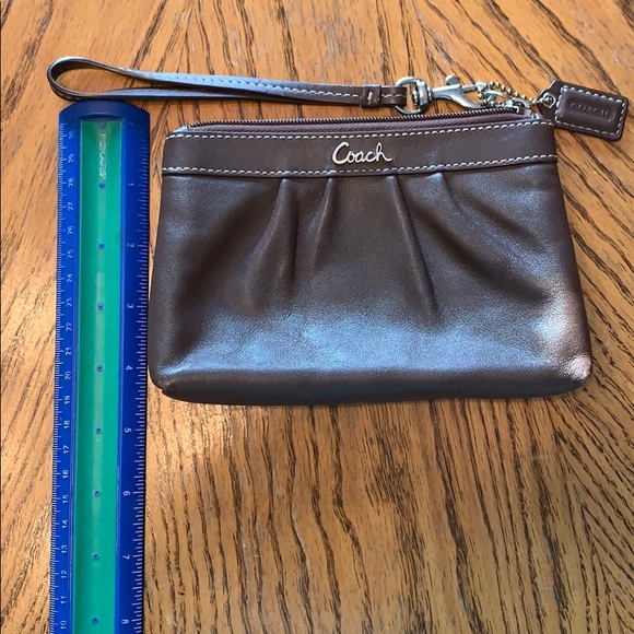 Coach leather wristlet brown - Picture 8 of 8